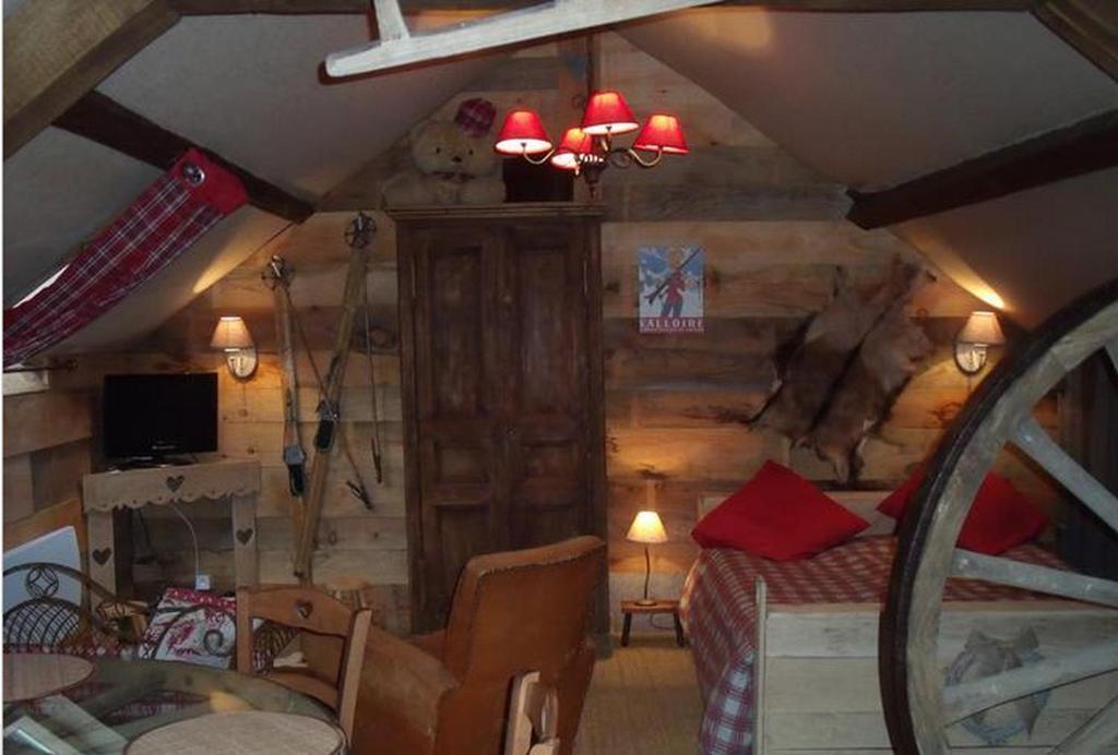 Gite "Le Refuge" Dans Un Domaine De 7Ha Au Calme Vimoutiers Δωμάτιο φωτογραφία